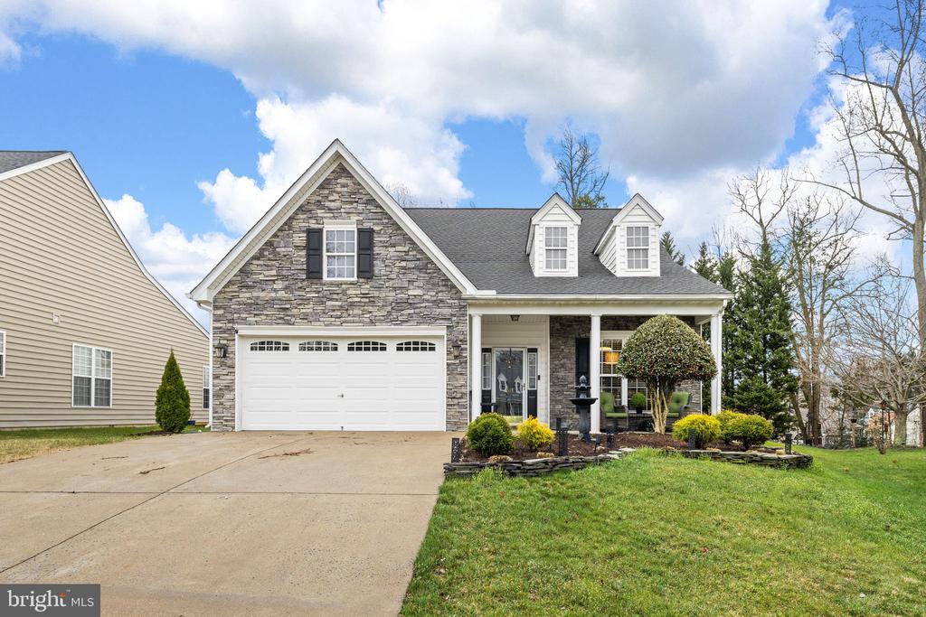 6618 TWIN CEDARS CT, FREDERICKSBURG, Virginia 22407, 3 Bedrooms Bedrooms, ,2 BathroomsBathrooms,Residential,6618 TWIN CEDARS CT,VASP2040040 MLS # VASP2040040