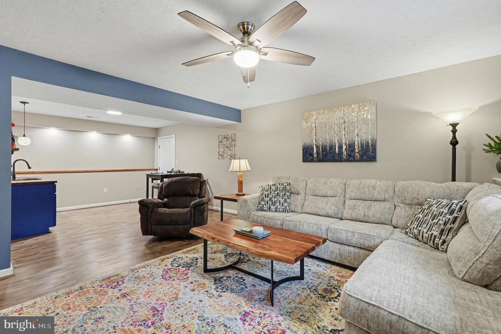 100 NUGGET DR, LOCUST GROVE, Virginia 22508, 5 Bedrooms Bedrooms, ,3 BathroomsBathrooms,Residential,100 NUGGET DR,VAOR2013596 MLS # VAOR2013596