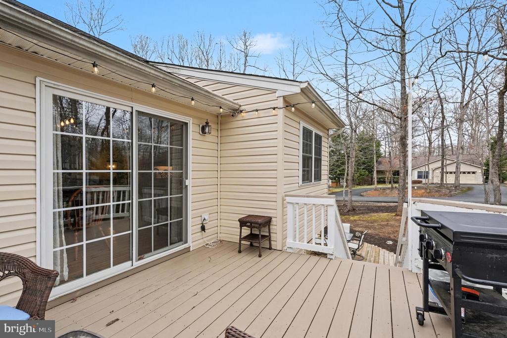 100 NUGGET DR, LOCUST GROVE, Virginia 22508, 5 Bedrooms Bedrooms, ,3 BathroomsBathrooms,Residential,100 NUGGET DR,VAOR2013596 MLS # VAOR2013596