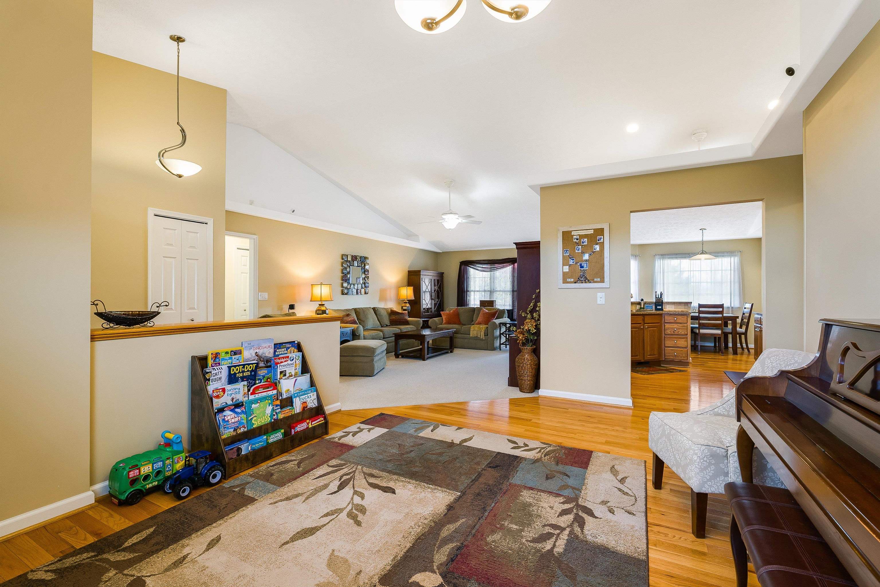 435 THREE LEAGUES RD, MCGAHEYSVILLE, Virginia 22840, 3 Bedrooms Bedrooms, ,2 BathroomsBathrooms,Residential,435 THREE LEAGUES RD,674052 MLS # 674052