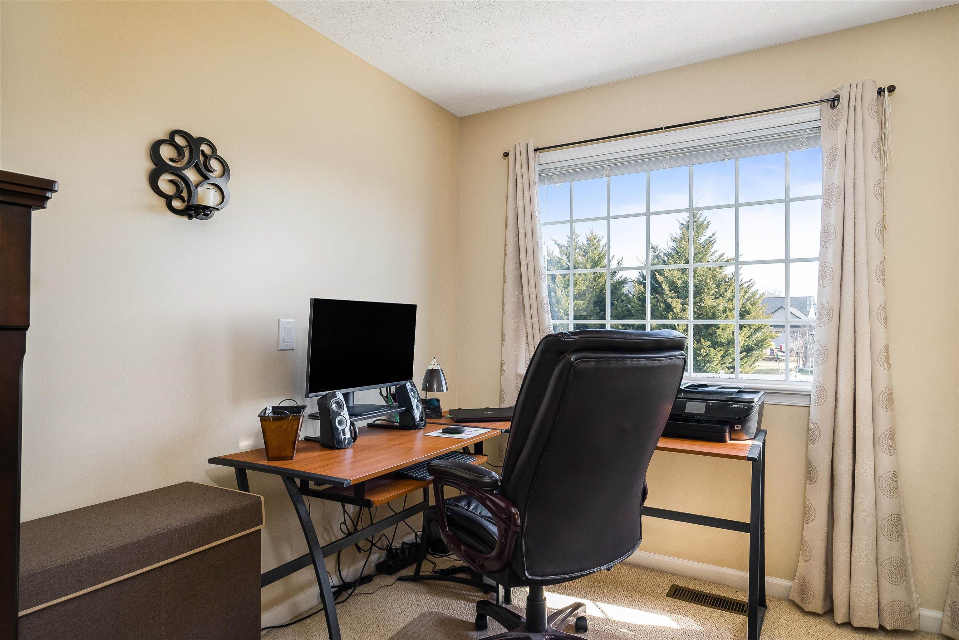 435 THREE LEAGUES RD, MCGAHEYSVILLE, Virginia 22840, 3 Bedrooms Bedrooms, ,2 BathroomsBathrooms,Residential,435 THREE LEAGUES RD,674052 MLS # 674052