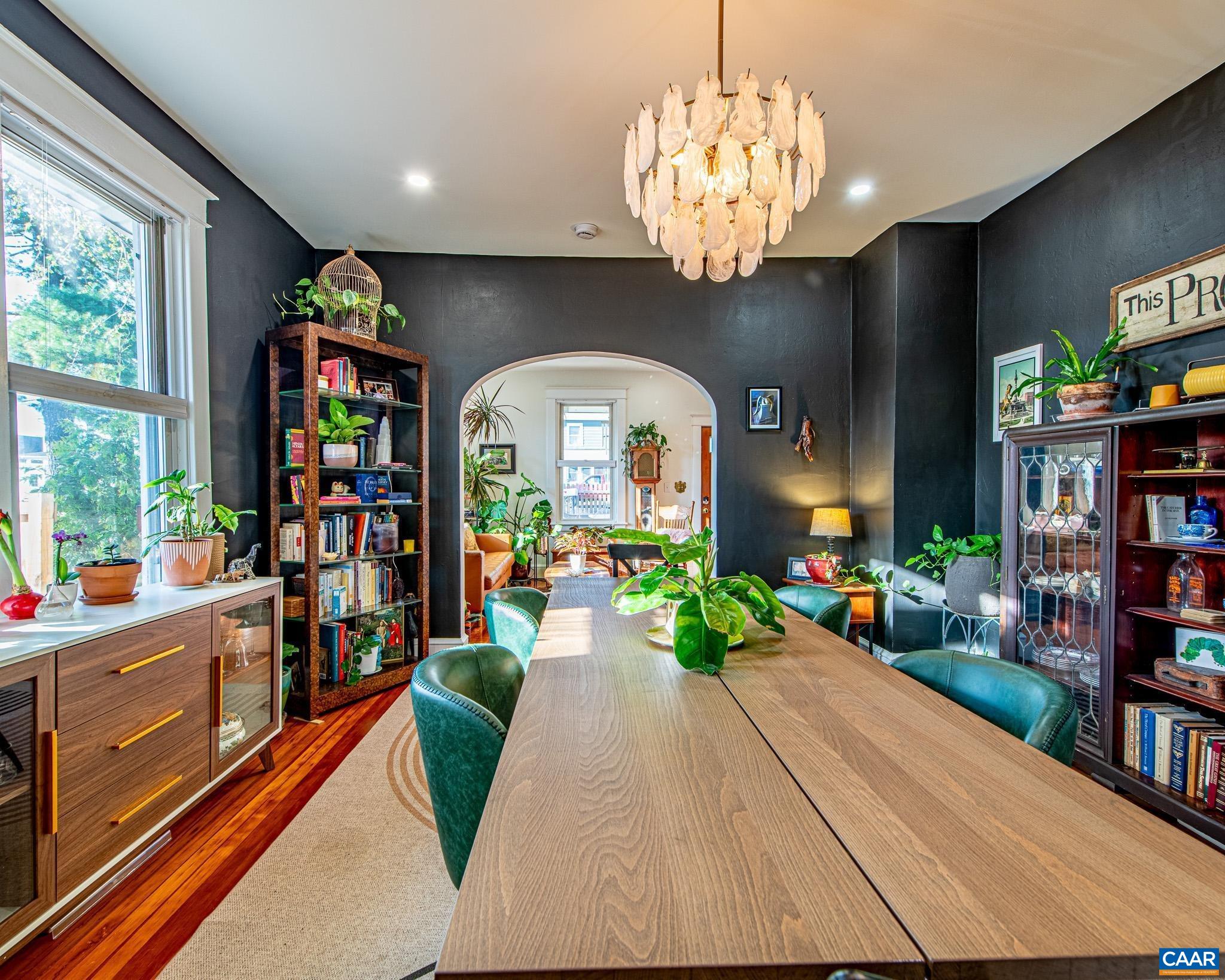 817 HENRY AVE, CHARLOTTESVILLE, Virginia 22903, 3 Bedrooms Bedrooms, ,2 BathroomsBathrooms,Residential,817 HENRY AVE,674454 MLS # 674454