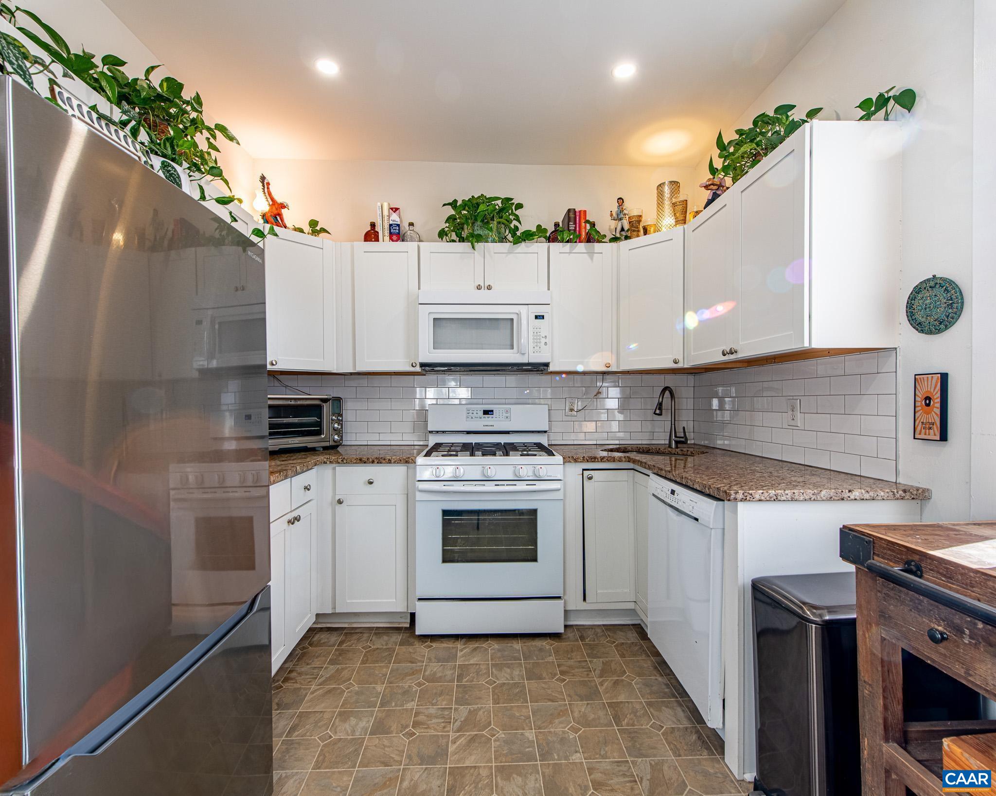 817 HENRY AVE, CHARLOTTESVILLE, Virginia 22903, 3 Bedrooms Bedrooms, ,2 BathroomsBathrooms,Residential,817 HENRY AVE,674454 MLS # 674454