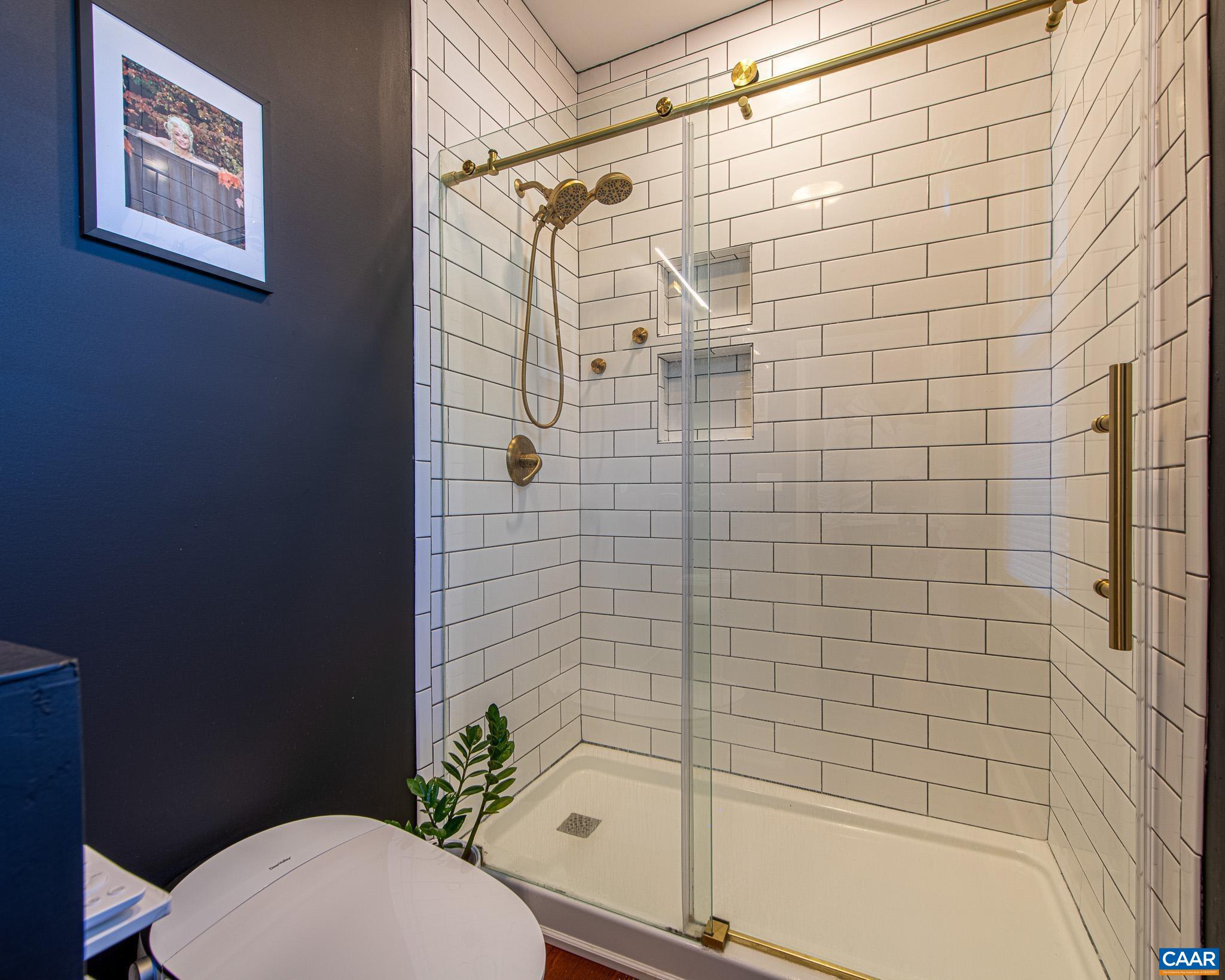 817 HENRY AVE, CHARLOTTESVILLE, Virginia 22903, 3 Bedrooms Bedrooms, ,2 BathroomsBathrooms,Residential,817 HENRY AVE,674454 MLS # 674454