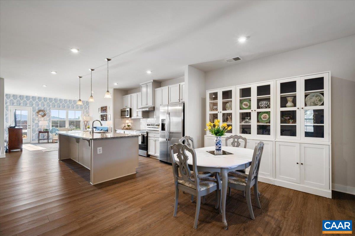 832 SWEDE ST, CHARLOTTESVILLE, Virginia 22901, 3 Bedrooms Bedrooms, ,2 BathroomsBathrooms,Residential,832 SWEDE ST,674455 MLS # 674455