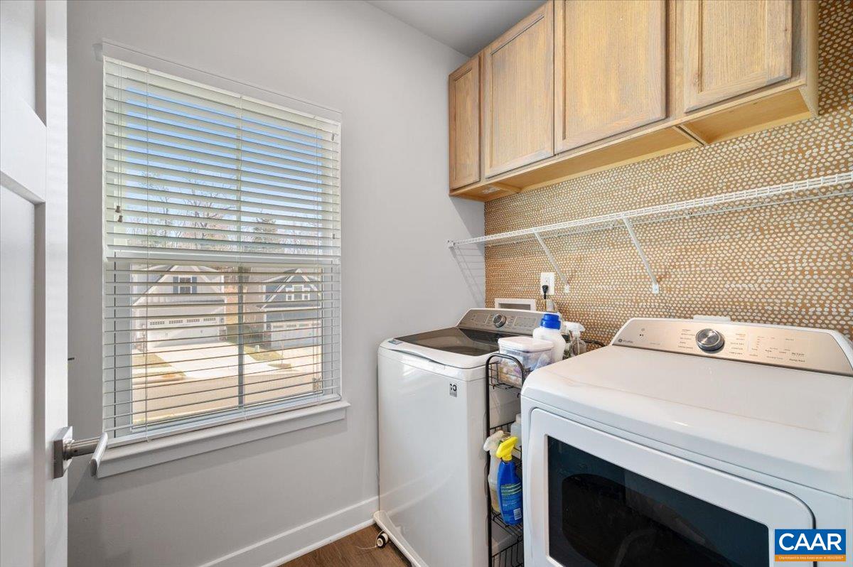 832 SWEDE ST, CHARLOTTESVILLE, Virginia 22901, 3 Bedrooms Bedrooms, ,2 BathroomsBathrooms,Residential,832 SWEDE ST,674455 MLS # 674455