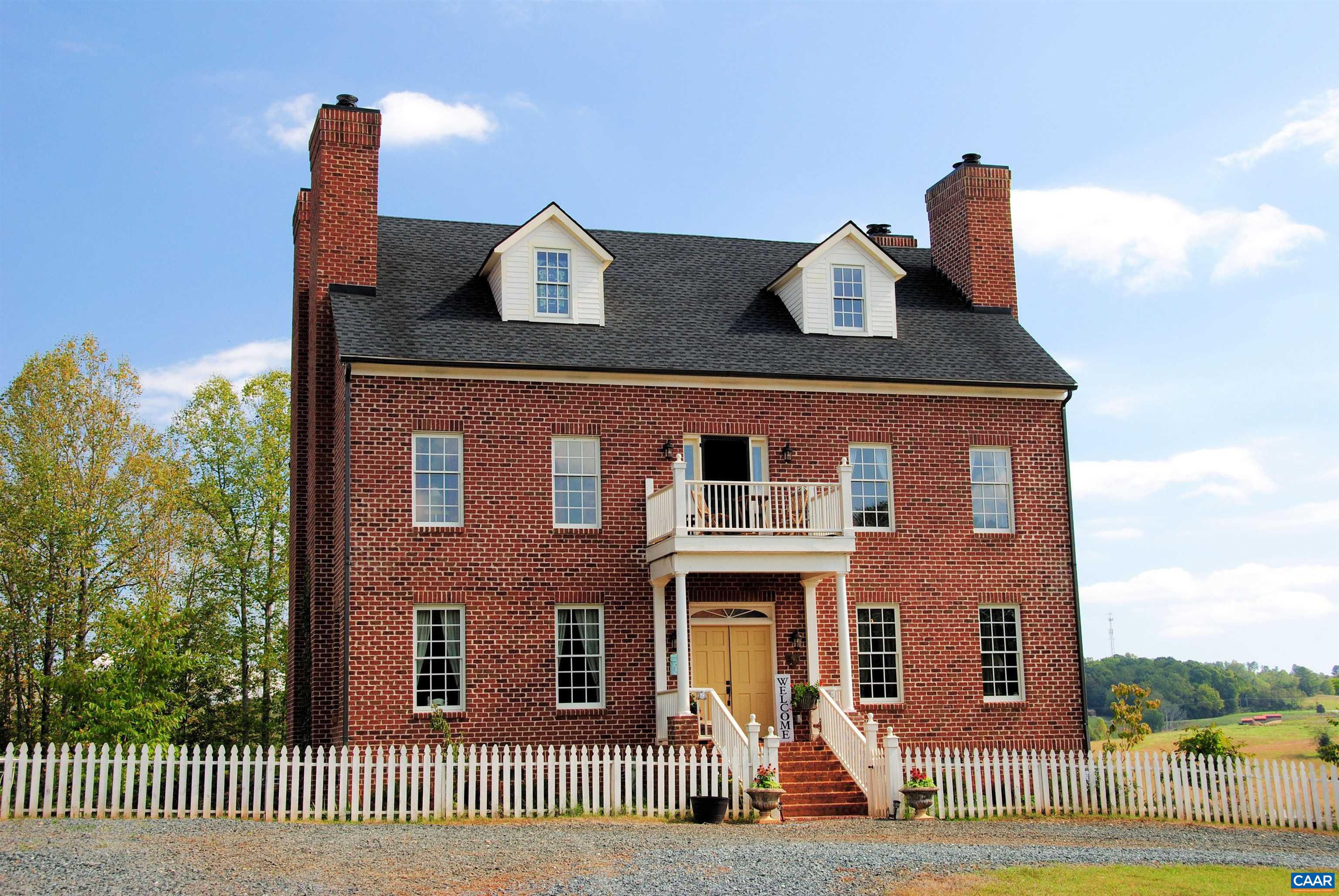 2004 SEVEN MEADOWS LN, APPOMATTOX, Virginia 24522, 3 Bedrooms Bedrooms, ,2 BathroomsBathrooms,Residential,Endwyke Hall,2004 SEVEN MEADOWS LN,674460 MLS # 674460