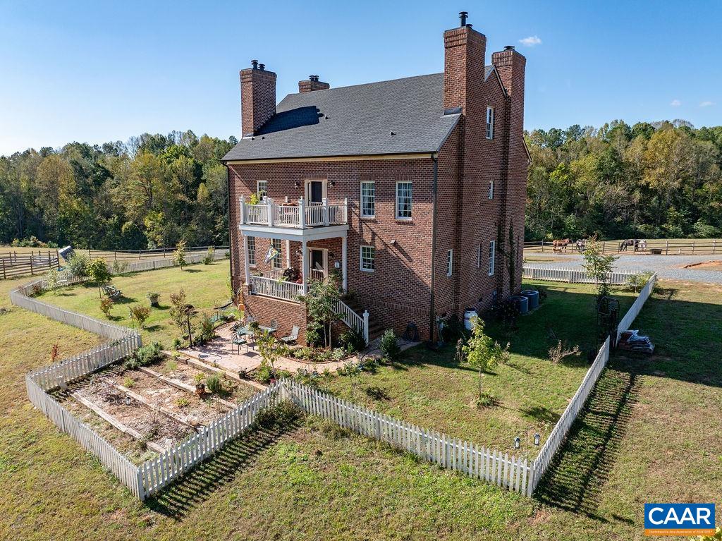 2004 SEVEN MEADOWS LN, APPOMATTOX, Virginia 24522, 3 Bedrooms Bedrooms, ,2 BathroomsBathrooms,Residential,Endwyke Hall,2004 SEVEN MEADOWS LN,674460 MLS # 674460