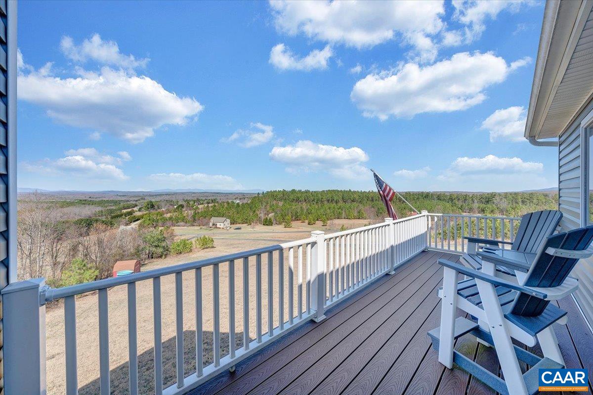 439 GARDNER FARM RD, APPOMATTOX, Virginia 24522, 4 Bedrooms Bedrooms, ,3 BathroomsBathrooms,Residential,439 GARDNER FARM RD,674465 MLS # 674465