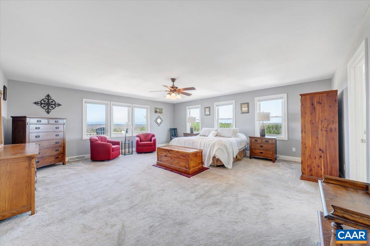 439 GARDNER FARM RD, APPOMATTOX, Virginia 24522, 4 Bedrooms Bedrooms, ,3 BathroomsBathrooms,Residential,439 GARDNER FARM RD,674465 MLS # 674465