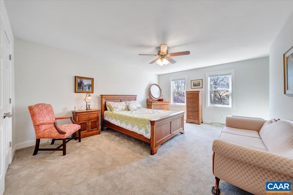 439 GARDNER FARM RD, APPOMATTOX, Virginia 24522, 4 Bedrooms Bedrooms, ,3 BathroomsBathrooms,Residential,439 GARDNER FARM RD,674465 MLS # 674465