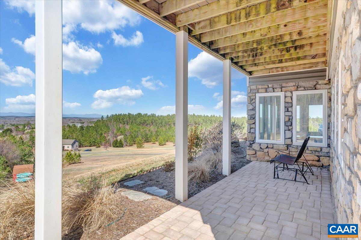 439 GARDNER FARM RD, APPOMATTOX, Virginia 24522, 4 Bedrooms Bedrooms, ,3 BathroomsBathrooms,Residential,439 GARDNER FARM RD,674465 MLS # 674465