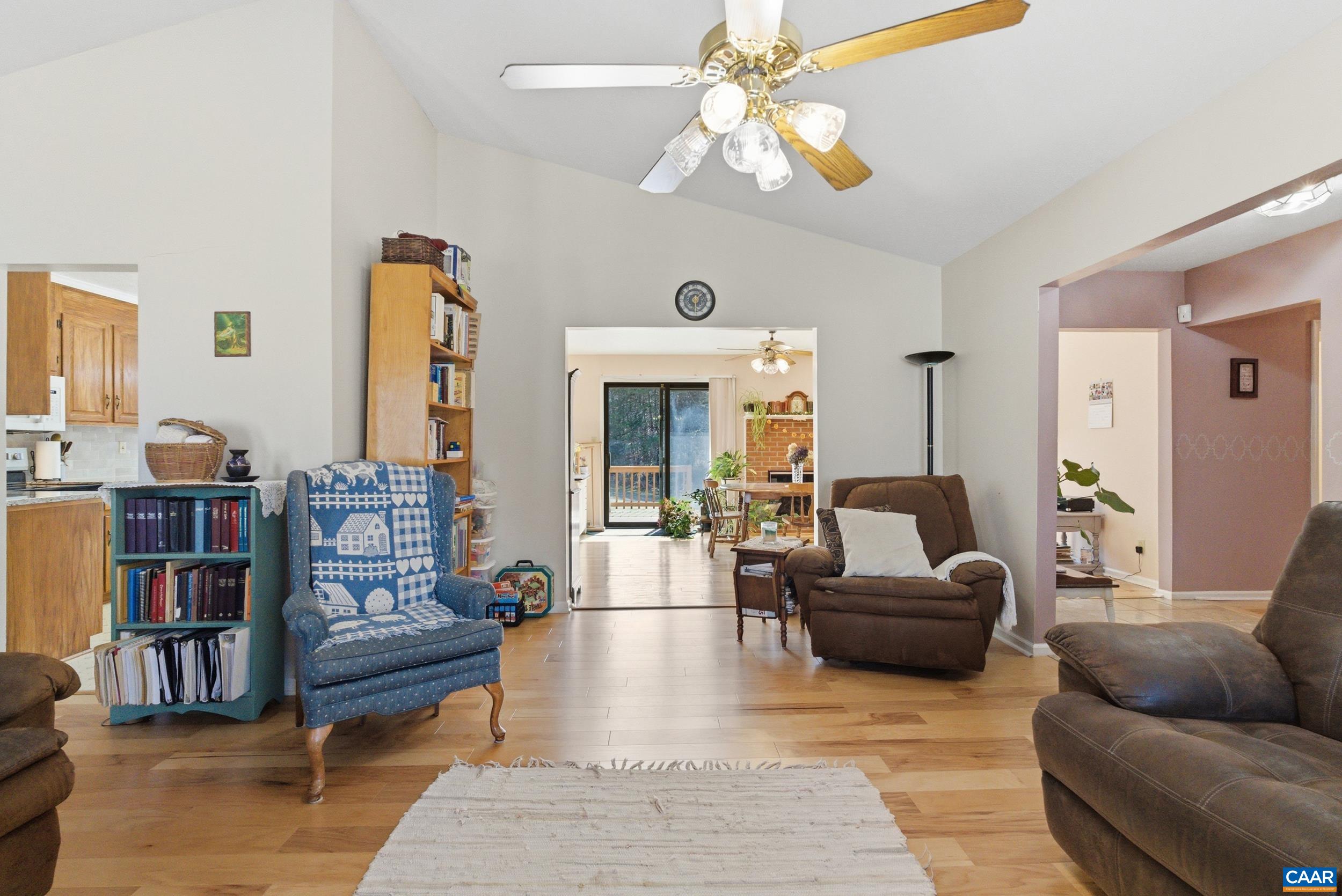 1621 TURKEY MOUNTAIN RD, AMHERST, Virginia 24521, 3 Bedrooms Bedrooms, ,2 BathroomsBathrooms,Residential,1621 TURKEY MOUNTAIN RD,674469 MLS # 674469