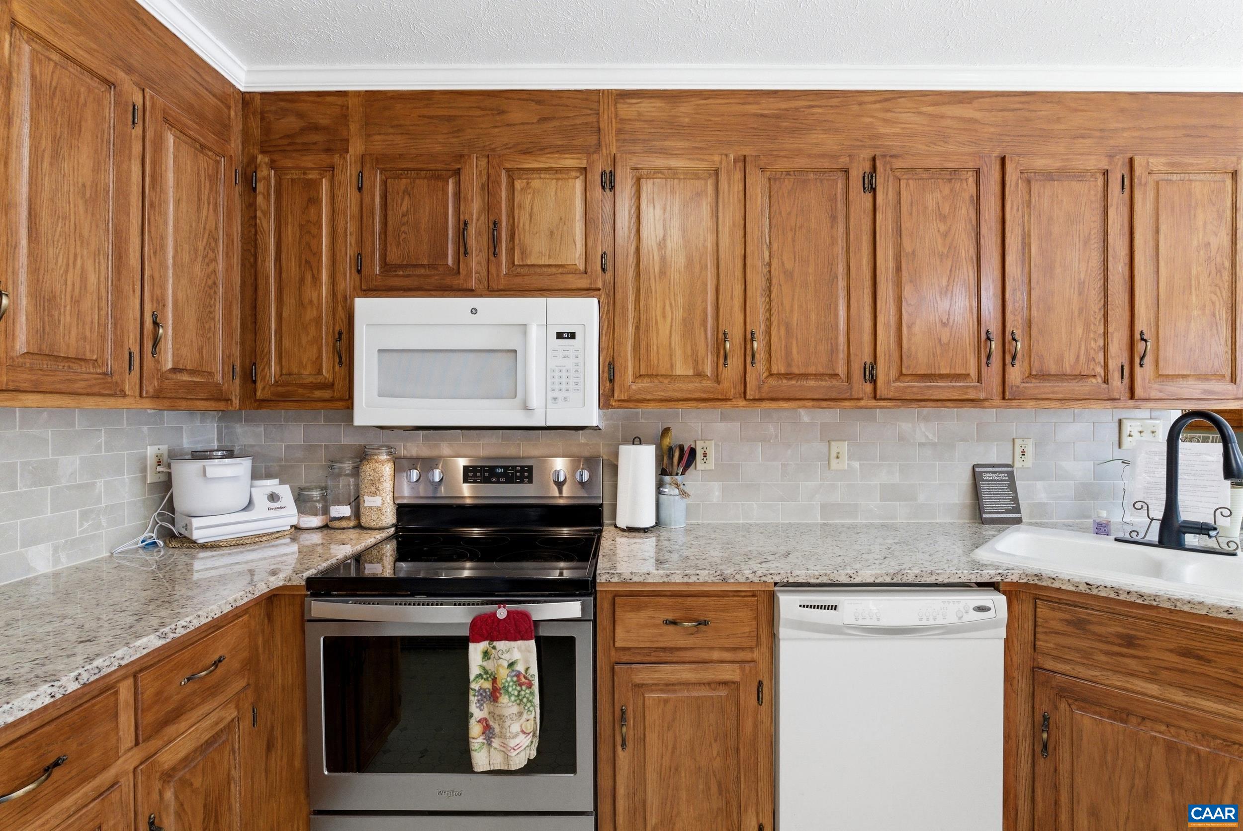 1621 TURKEY MOUNTAIN RD, AMHERST, Virginia 24521, 3 Bedrooms Bedrooms, ,2 BathroomsBathrooms,Residential,1621 TURKEY MOUNTAIN RD,674469 MLS # 674469