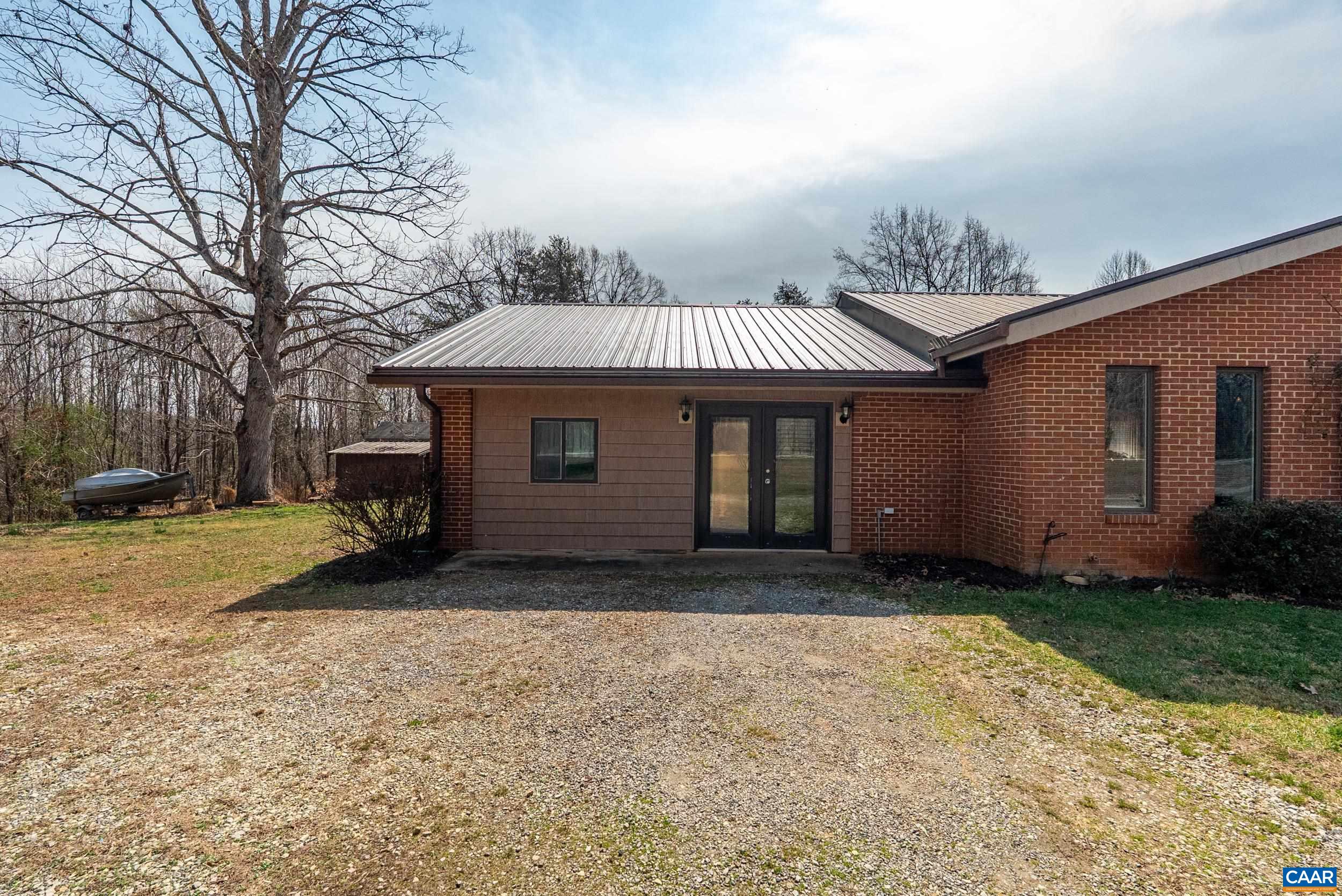 1621 TURKEY MOUNTAIN RD, AMHERST, Virginia 24521, 3 Bedrooms Bedrooms, ,2 BathroomsBathrooms,Residential,1621 TURKEY MOUNTAIN RD,674469 MLS # 674469