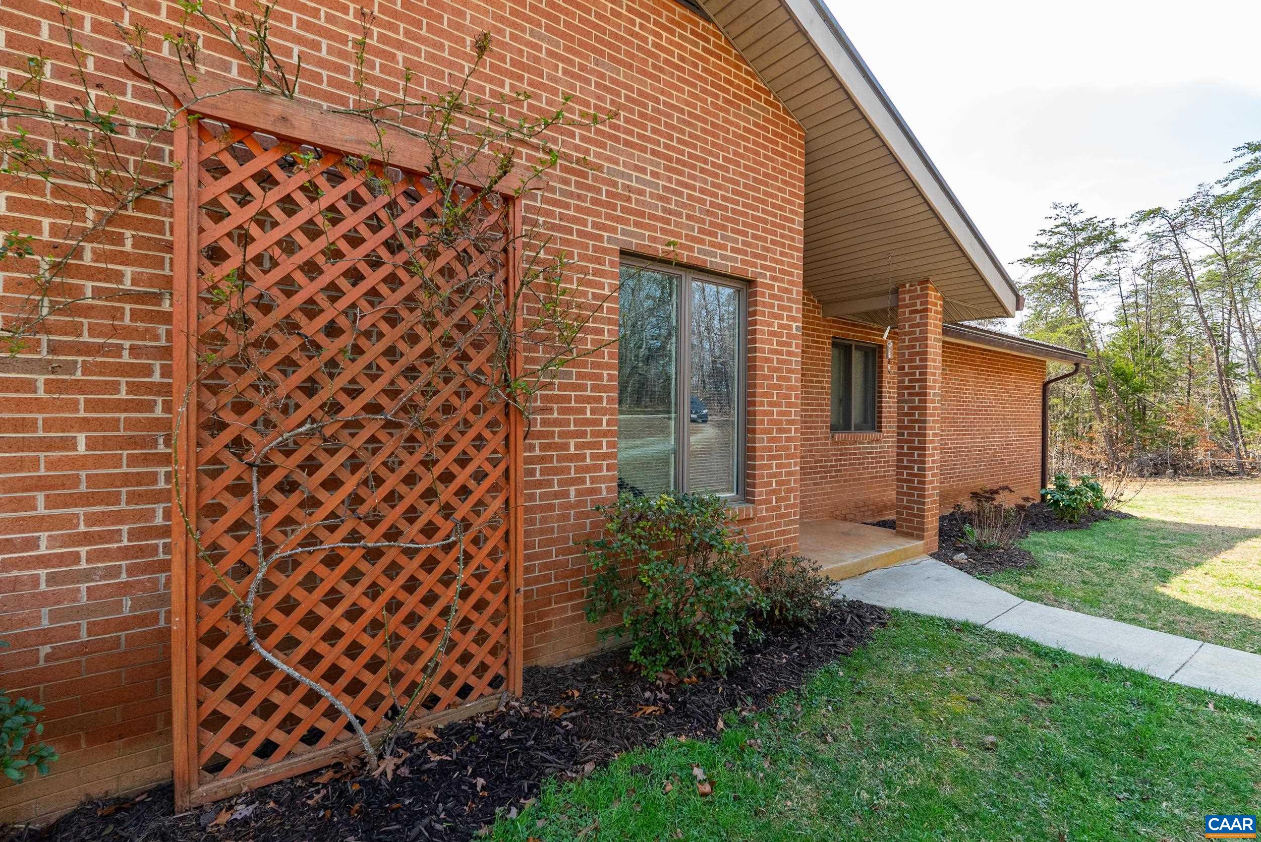 1621 TURKEY MOUNTAIN RD, AMHERST, Virginia 24521, 3 Bedrooms Bedrooms, ,2 BathroomsBathrooms,Residential,1621 TURKEY MOUNTAIN RD,674469 MLS # 674469