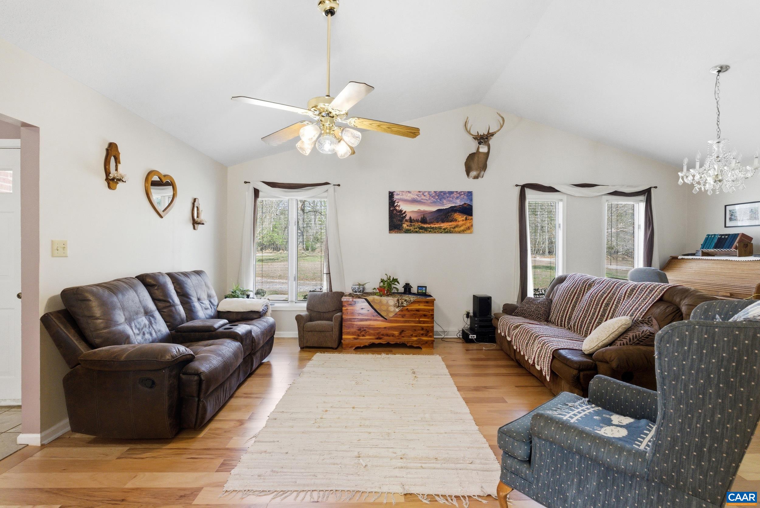 1621 TURKEY MOUNTAIN RD, AMHERST, Virginia 24521, 3 Bedrooms Bedrooms, ,2 BathroomsBathrooms,Residential,1621 TURKEY MOUNTAIN RD,674469 MLS # 674469