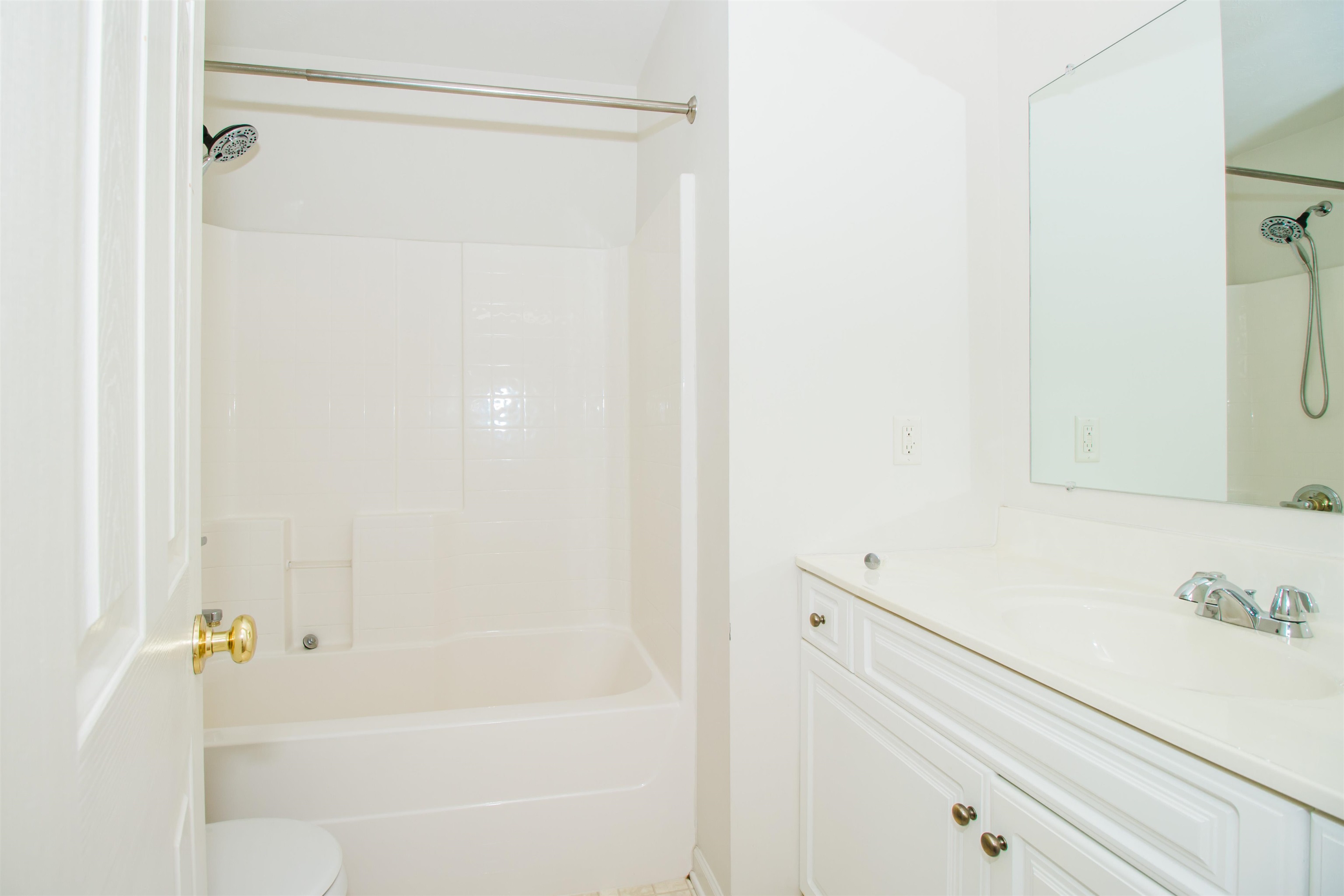 2960 CRYSTAL SPRING LN, ROCKINGHAM, Virginia 22802, 3 Bedrooms Bedrooms, ,2 BathroomsBathrooms,Residential,2960 CRYSTAL SPRING LN,674477 MLS # 674477