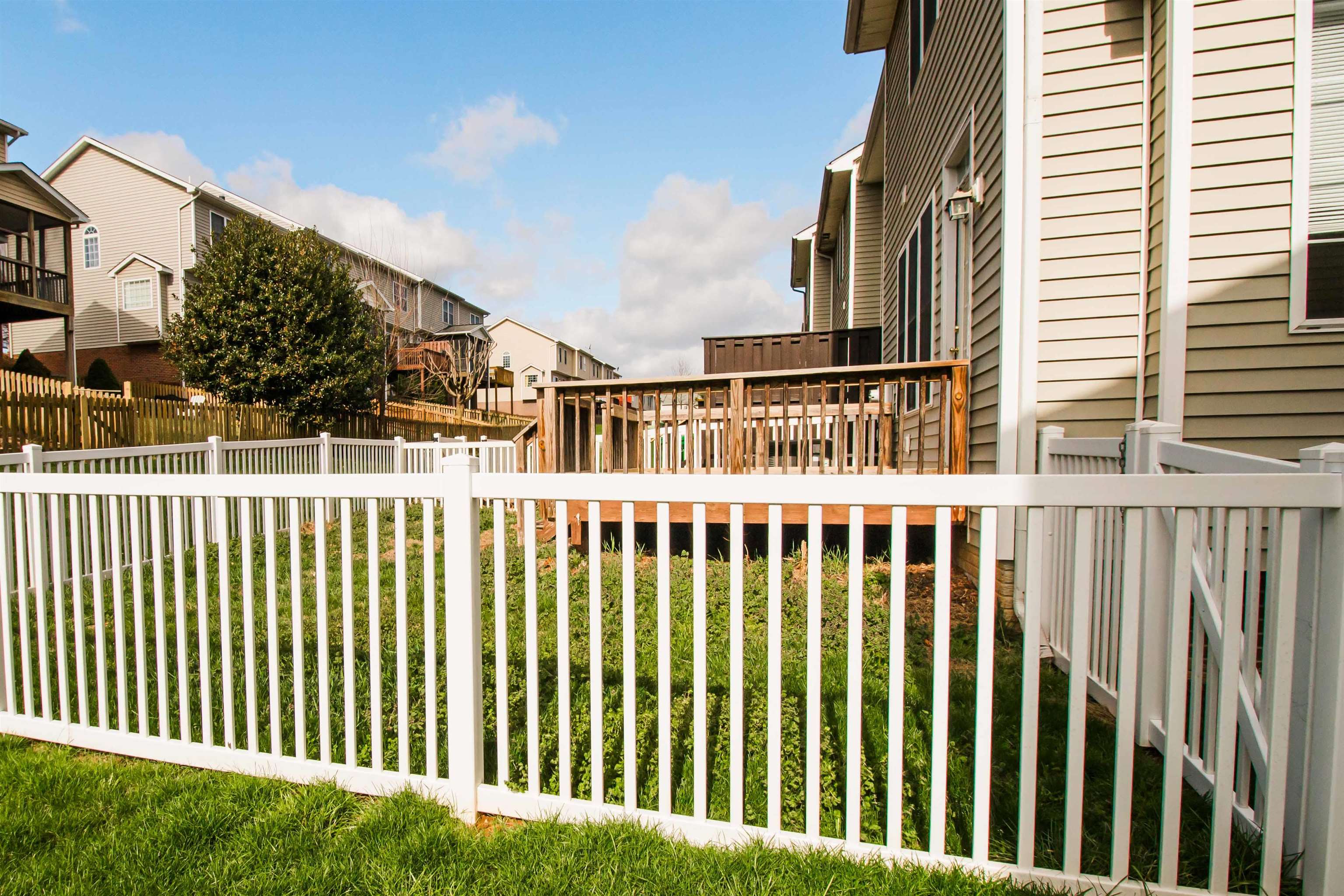 2960 CRYSTAL SPRING LN, ROCKINGHAM, Virginia 22802, 3 Bedrooms Bedrooms, ,2 BathroomsBathrooms,Residential,2960 CRYSTAL SPRING LN,674477 MLS # 674477