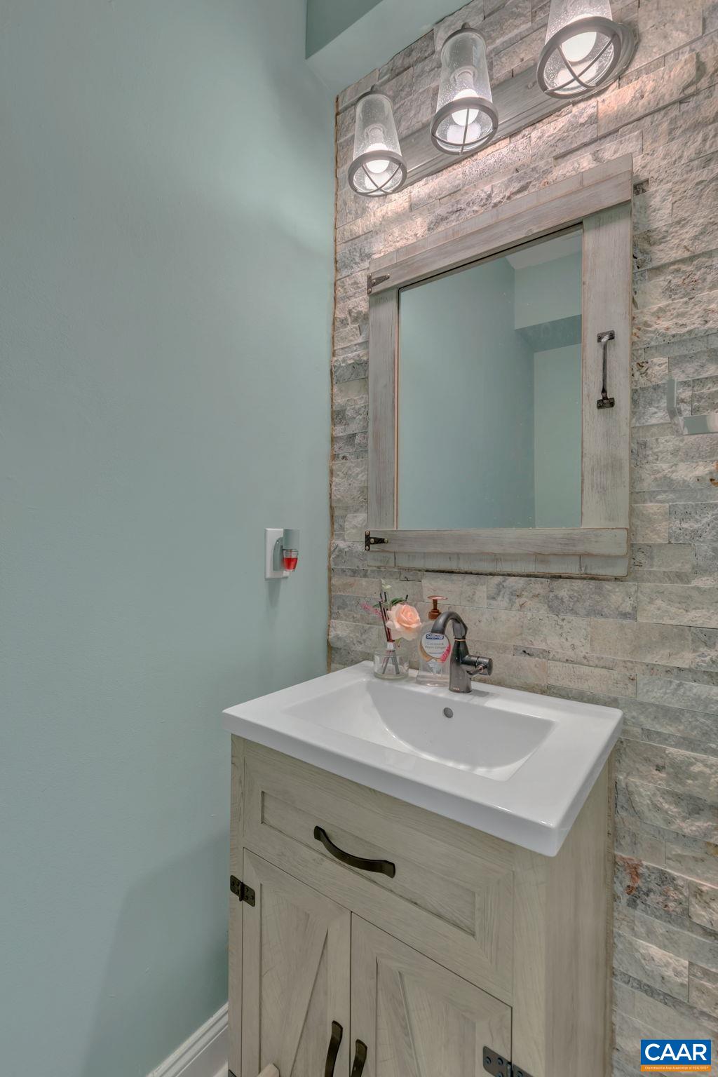 1416 DECATUR DR, CHARLOTTESVILLE, Virginia 22911, 7 Bedrooms Bedrooms, ,4 BathroomsBathrooms,Residential,1416 DECATUR DR,674483 MLS # 674483