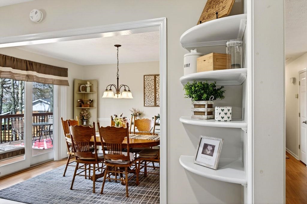 933 LADD RD, WAYNESBORO, Virginia 22980, 3 Bedrooms Bedrooms, ,2 BathroomsBathrooms,Residential,933 LADD RD,674484 MLS # 674484