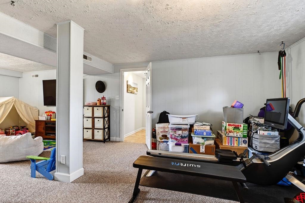 933 LADD RD, WAYNESBORO, Virginia 22980, 3 Bedrooms Bedrooms, ,2 BathroomsBathrooms,Residential,933 LADD RD,674484 MLS # 674484