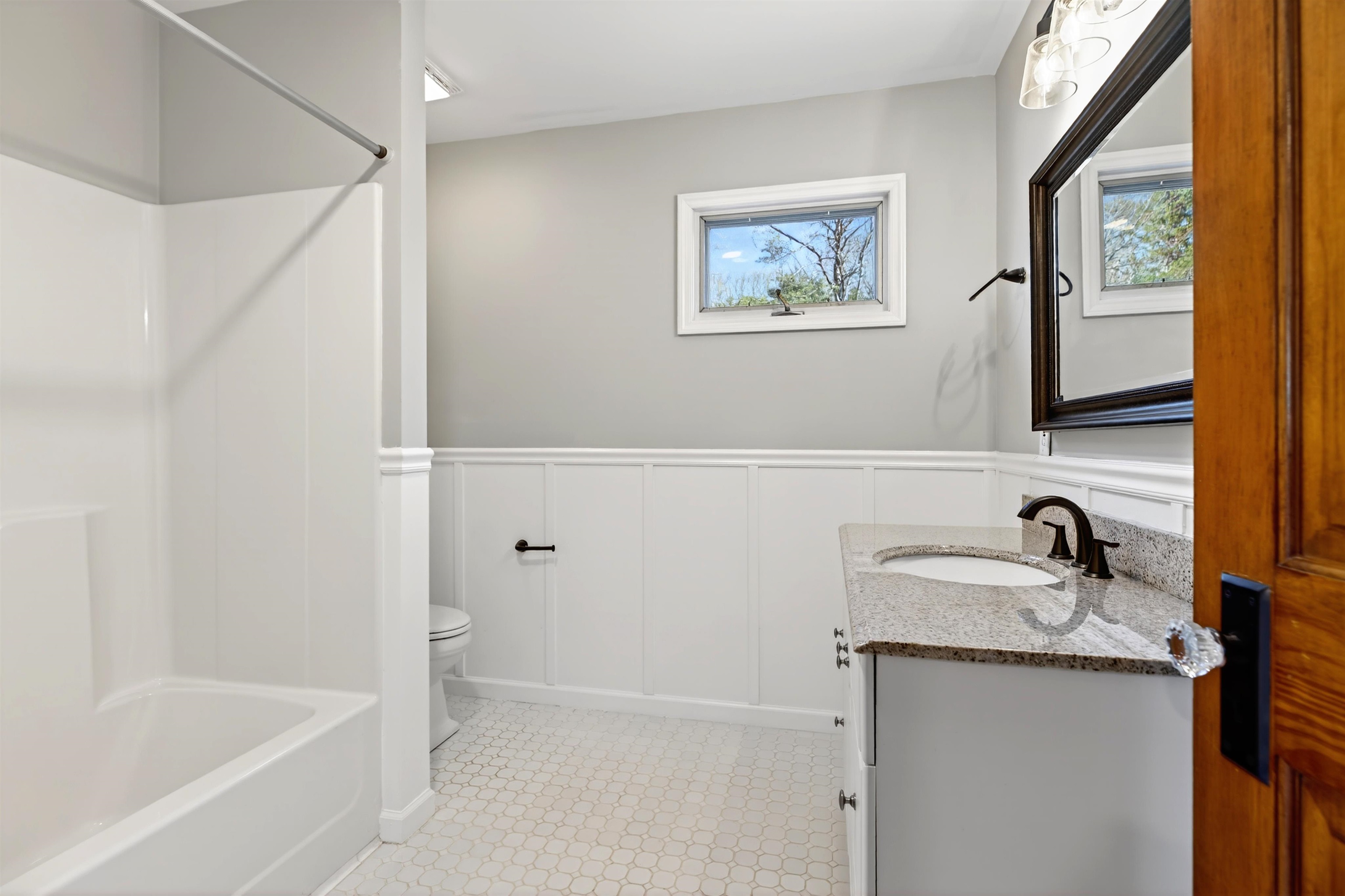 85 MEADOW CT, ROSELAND, Virginia 22967, 5 Bedrooms Bedrooms, ,3 BathroomsBathrooms,Residential,85 MEADOW CT,674485 MLS # 674485