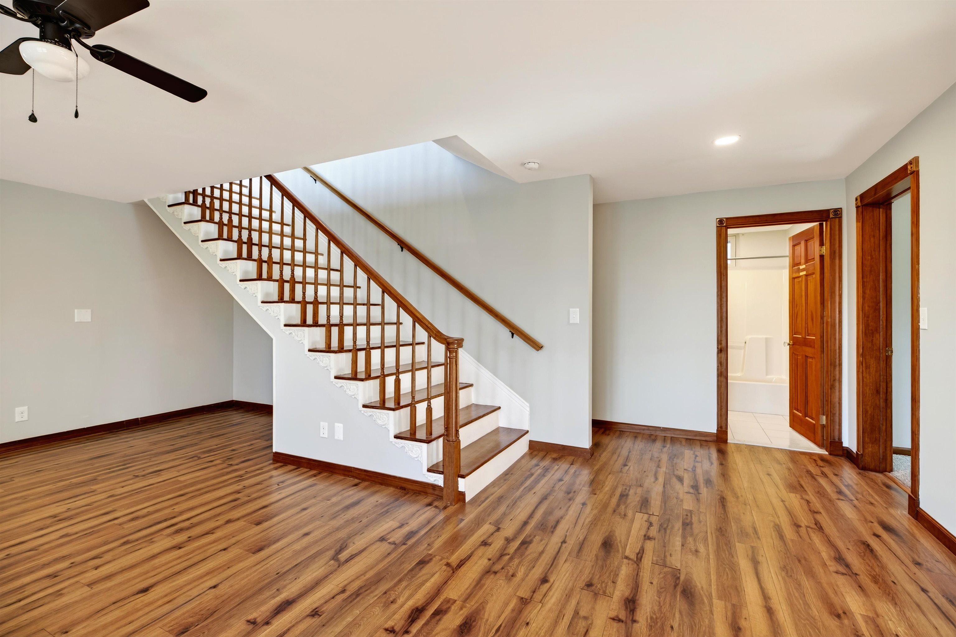 85 MEADOW CT, ROSELAND, Virginia 22967, 5 Bedrooms Bedrooms, ,3 BathroomsBathrooms,Residential,85 MEADOW CT,674485 MLS # 674485