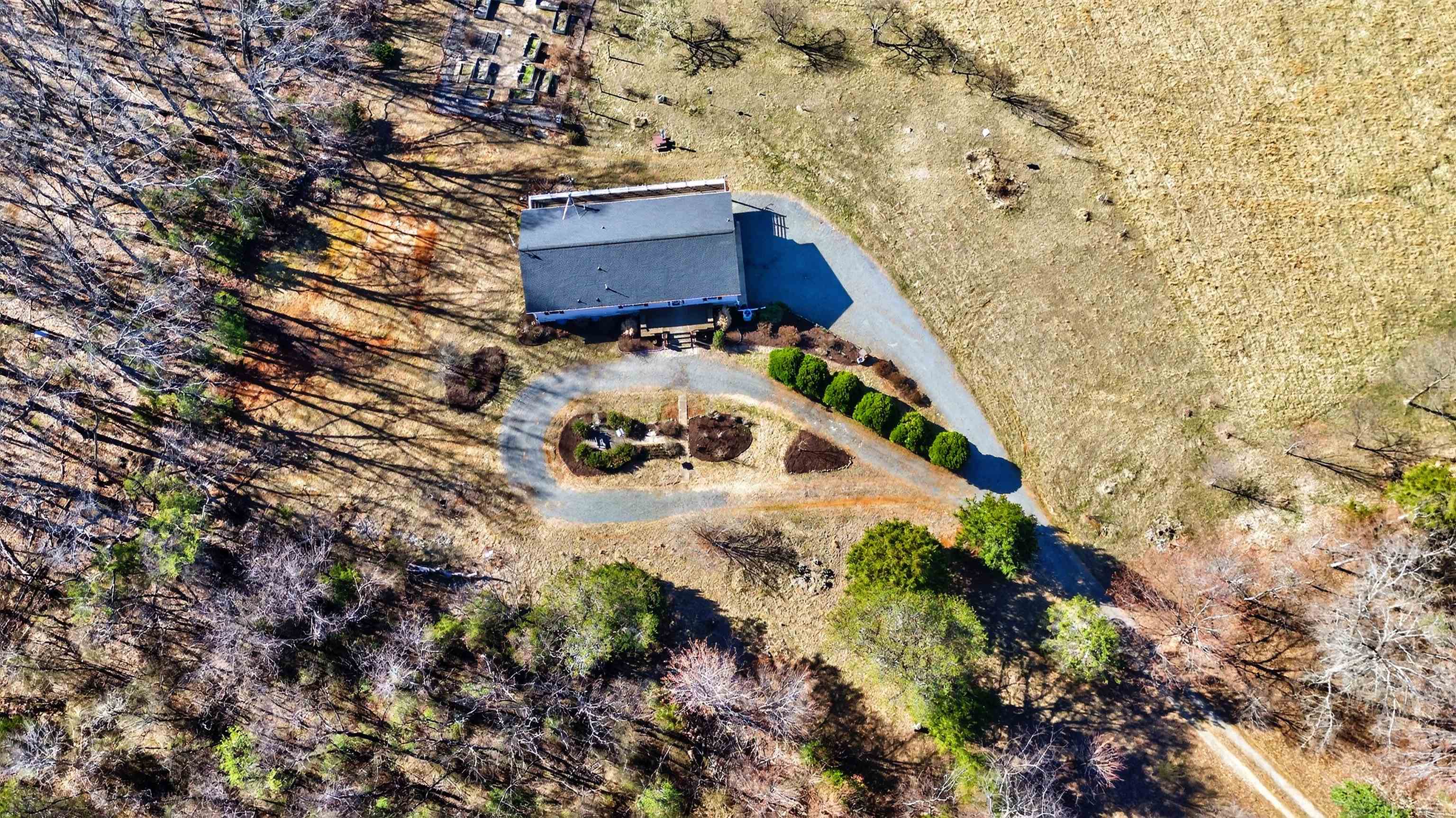 85 MEADOW CT, ROSELAND, Virginia 22967, 5 Bedrooms Bedrooms, ,3 BathroomsBathrooms,Residential,85 MEADOW CT,674485 MLS # 674485