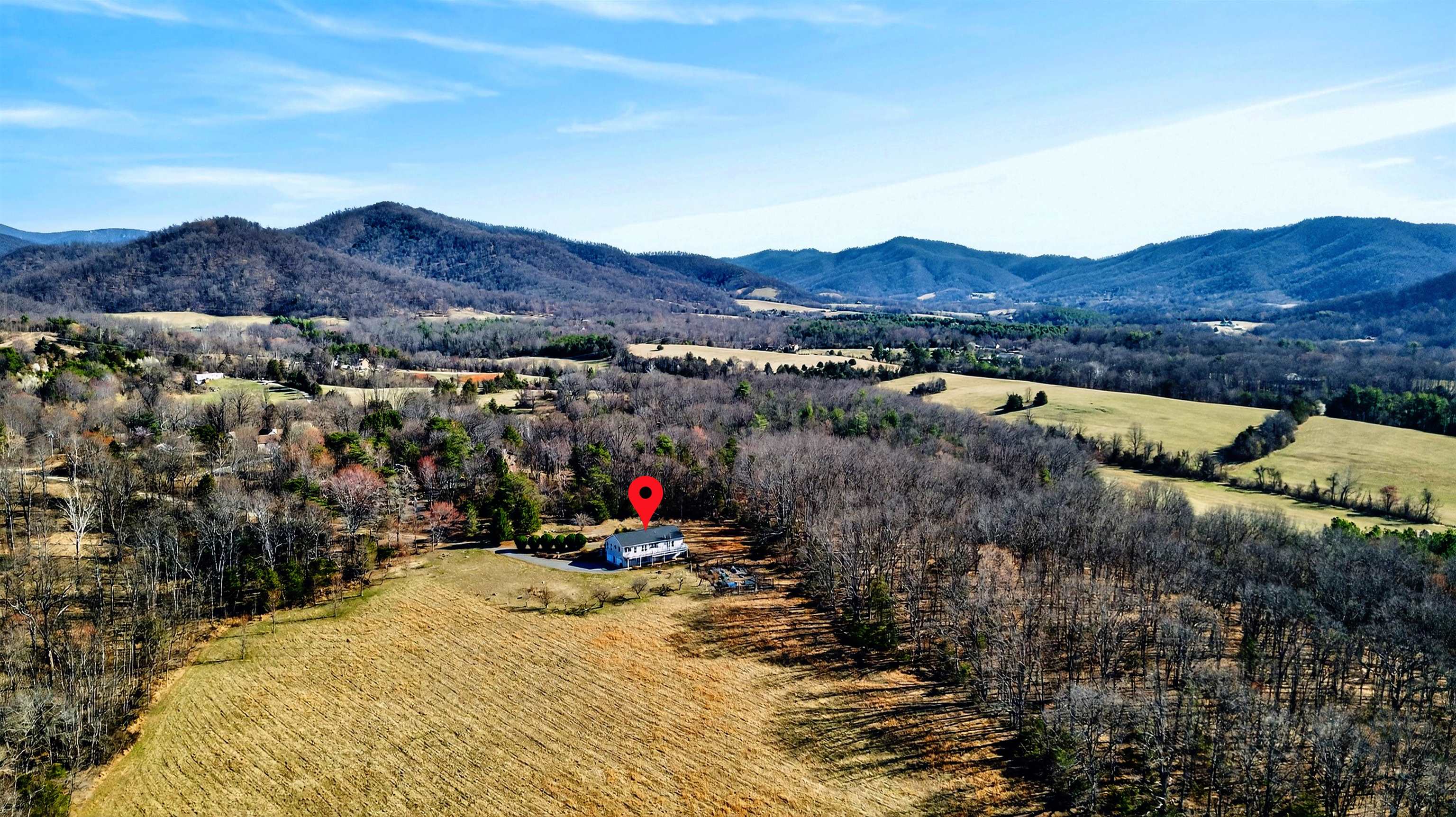 85 MEADOW CT, ROSELAND, Virginia 22967, 5 Bedrooms Bedrooms, ,3 BathroomsBathrooms,Residential,85 MEADOW CT,674485 MLS # 674485