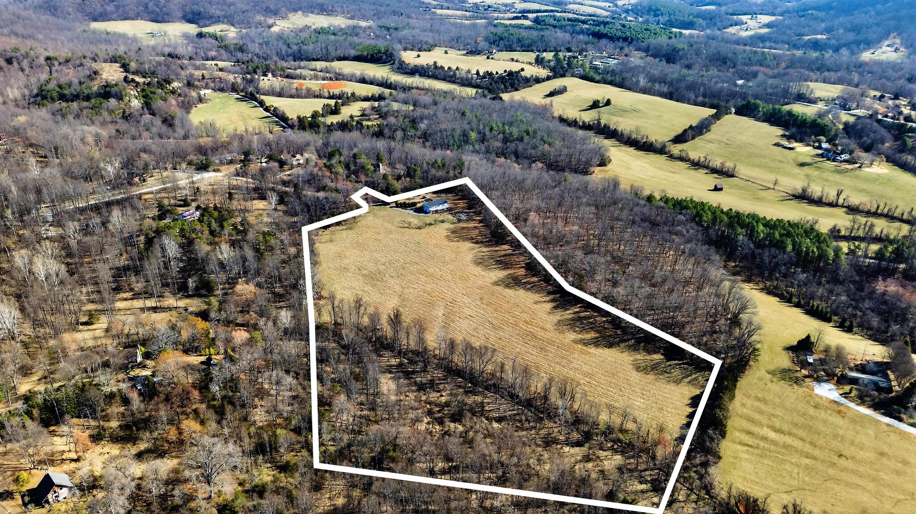 85 MEADOW CT, ROSELAND, Virginia 22967, 5 Bedrooms Bedrooms, ,3 BathroomsBathrooms,Residential,85 MEADOW CT,674485 MLS # 674485