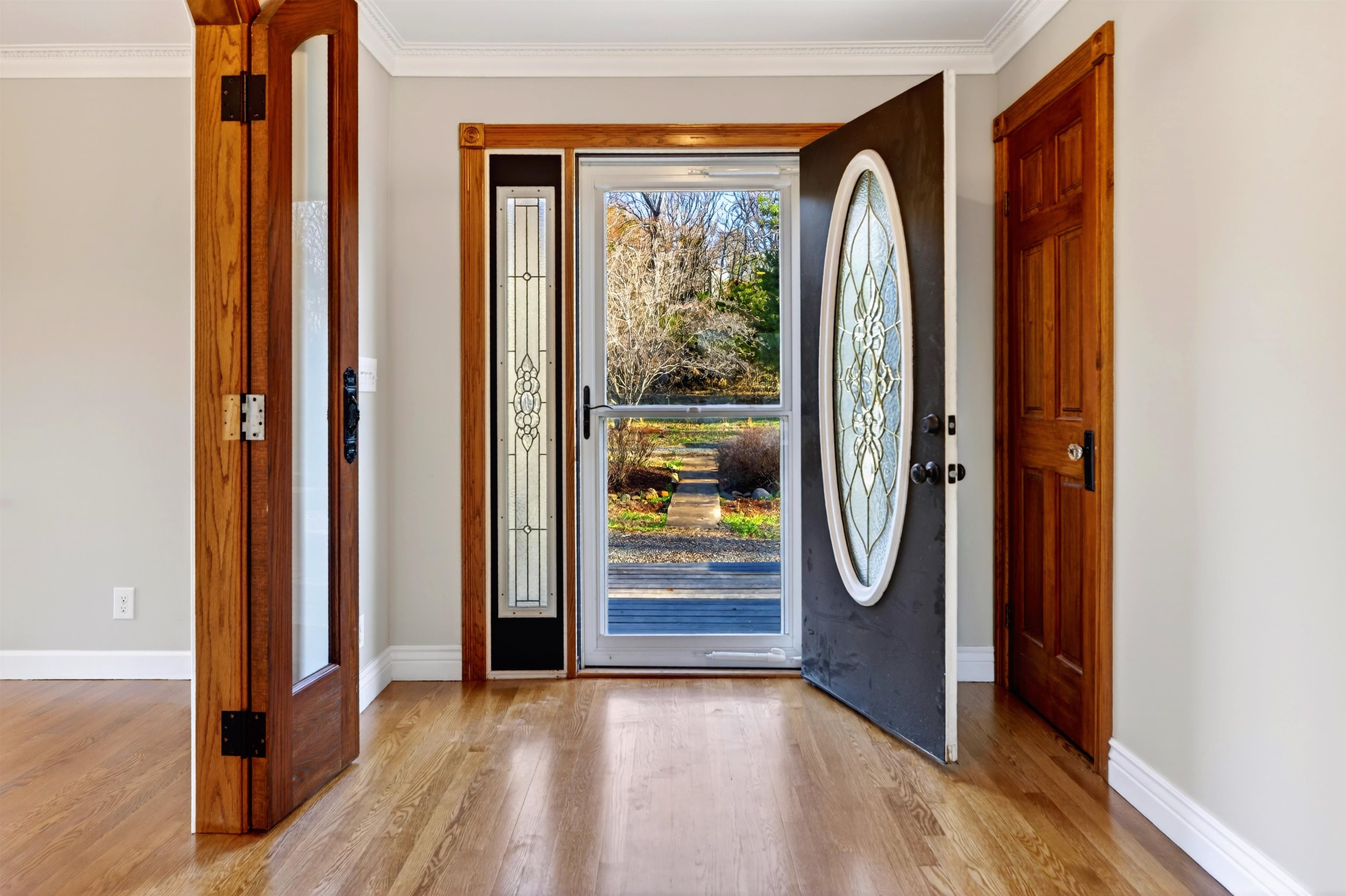 85 MEADOW CT, ROSELAND, Virginia 22967, 5 Bedrooms Bedrooms, ,3 BathroomsBathrooms,Residential,85 MEADOW CT,674485 MLS # 674485