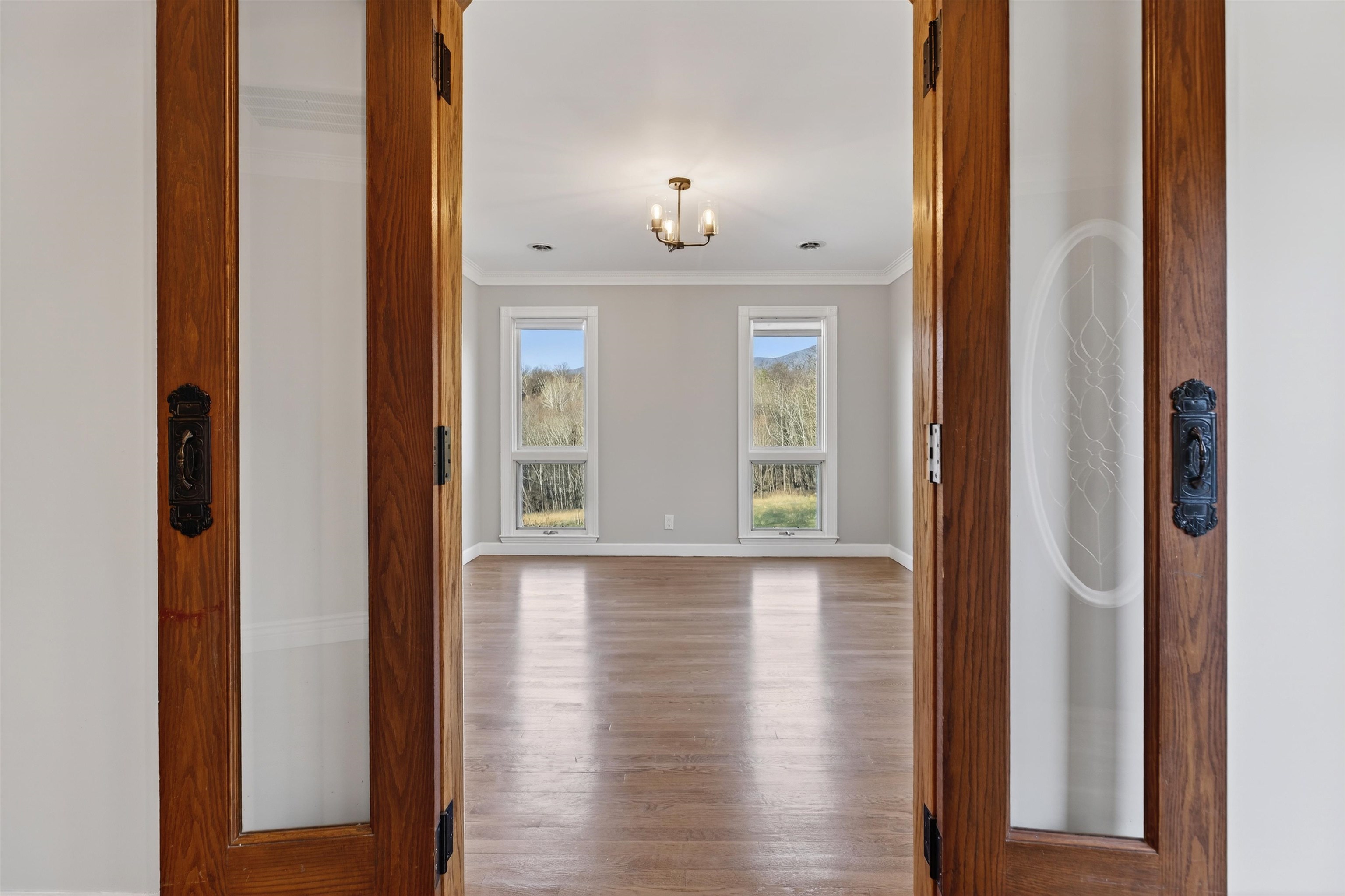 85 MEADOW CT, ROSELAND, Virginia 22967, 5 Bedrooms Bedrooms, ,3 BathroomsBathrooms,Residential,85 MEADOW CT,674485 MLS # 674485