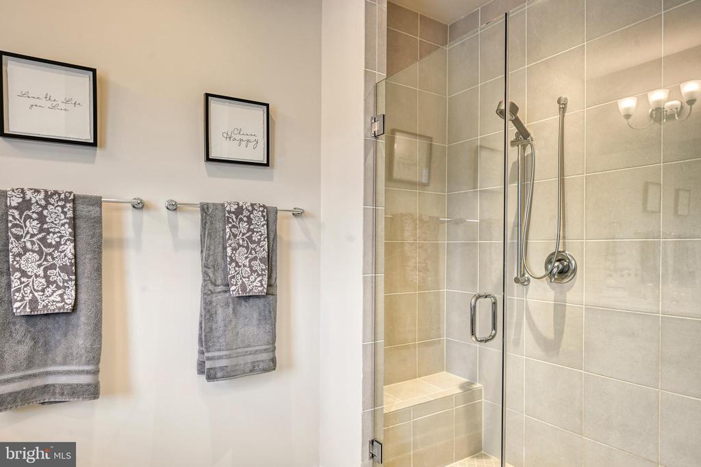 287 SUNSET LOOP, MINERAL, Virginia 23117, 2 Bedrooms Bedrooms, ,2 BathroomsBathrooms,Residential,287 SUNSET LOOP,VALA2009370 MLS # VALA2009370