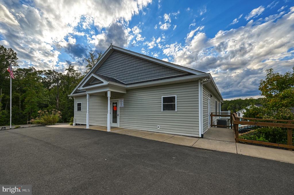 287 SUNSET LOOP, MINERAL, Virginia 23117, 2 Bedrooms Bedrooms, ,2 BathroomsBathrooms,Residential,287 SUNSET LOOP,VALA2009370 MLS # VALA2009370