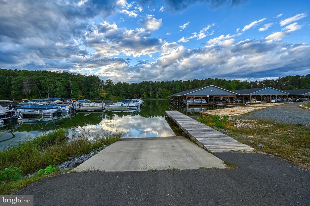 287 SUNSET LOOP, MINERAL, Virginia 23117, 2 Bedrooms Bedrooms, ,2 BathroomsBathrooms,Residential,287 SUNSET LOOP,VALA2009370 MLS # VALA2009370