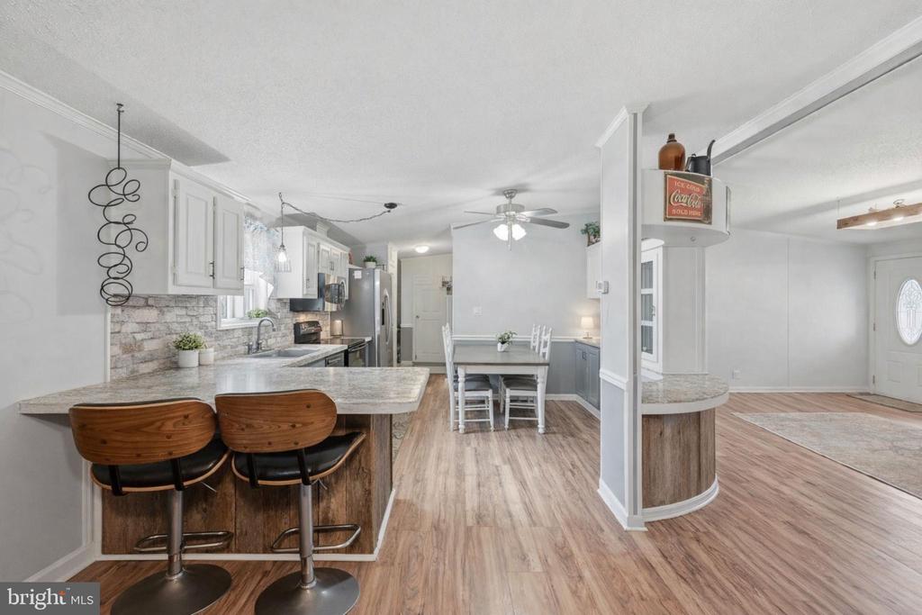 12913 W CATHARPIN RD, SPOTSYLVANIA, Virginia 22551, 3 Bedrooms Bedrooms, ,2 BathroomsBathrooms,Residential,12913 W CATHARPIN RD,VASP2039648 MLS # VASP2039648