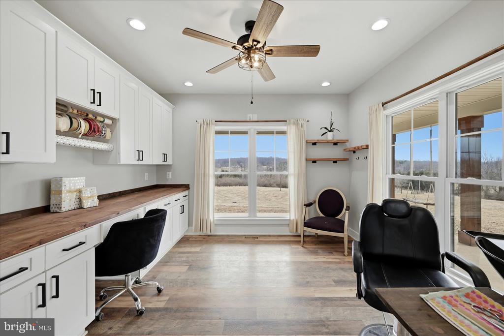 34 LISCARNE LN, AMISSVILLE, Virginia 20106, 5 Bedrooms Bedrooms, ,4 BathroomsBathrooms,Residential,34 LISCARNE LN,VARP2002512 MLS # VARP2002512