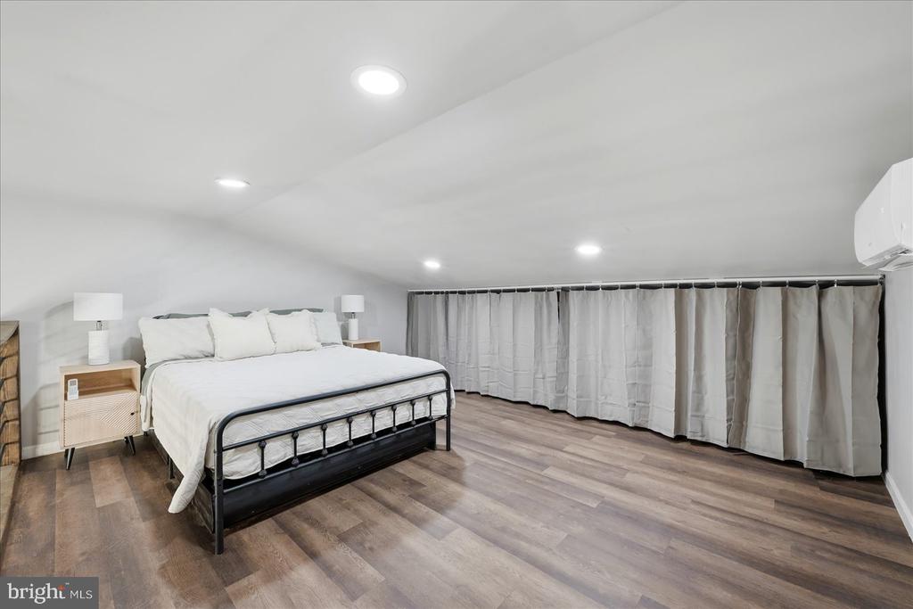 34 LISCARNE LN, AMISSVILLE, Virginia 20106, 5 Bedrooms Bedrooms, ,4 BathroomsBathrooms,Residential,34 LISCARNE LN,VARP2002512 MLS # VARP2002512