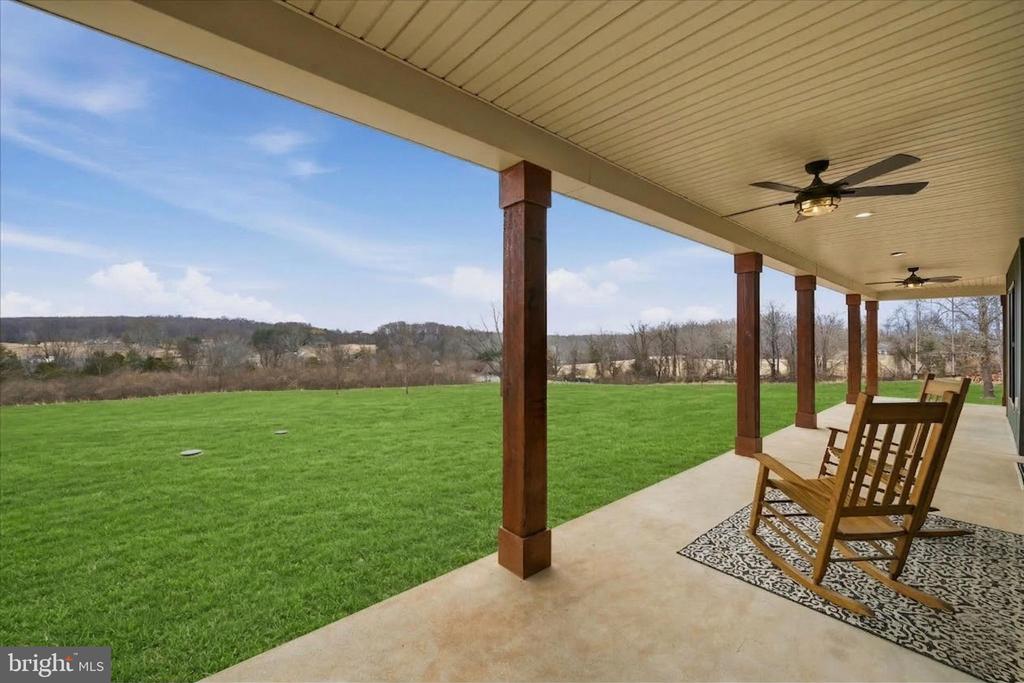 34 LISCARNE LN, AMISSVILLE, Virginia 20106, 5 Bedrooms Bedrooms, ,4 BathroomsBathrooms,Residential,34 LISCARNE LN,VARP2002512 MLS # VARP2002512