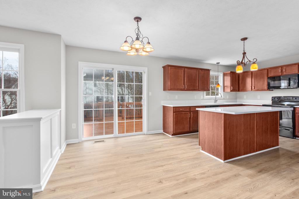 2816 OCONNOR CT, FREDERICKSBURG, Virginia 22408, 6 Bedrooms Bedrooms, ,3 BathroomsBathrooms,Residential,2816 OCONNOR CT,VASP2039508 MLS # VASP2039508