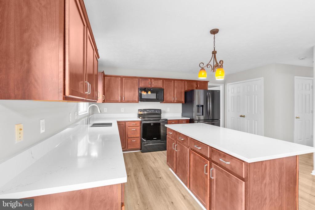 2816 OCONNOR CT, FREDERICKSBURG, Virginia 22408, 6 Bedrooms Bedrooms, ,3 BathroomsBathrooms,Residential,2816 OCONNOR CT,VASP2039508 MLS # VASP2039508