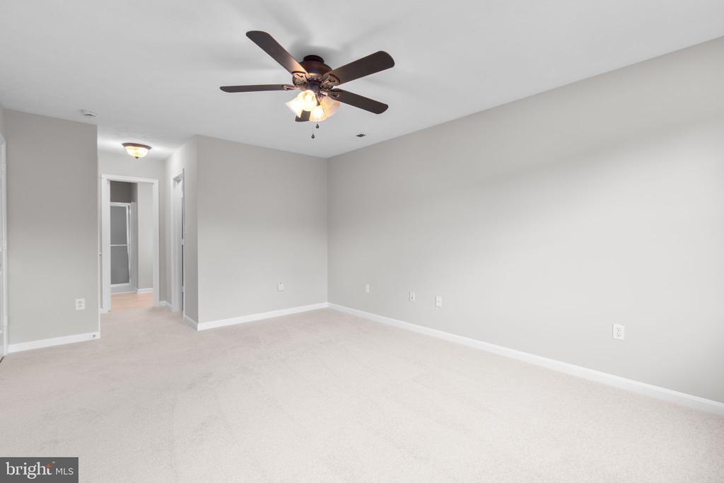 2816 OCONNOR CT, FREDERICKSBURG, Virginia 22408, 6 Bedrooms Bedrooms, ,3 BathroomsBathrooms,Residential,2816 OCONNOR CT,VASP2039508 MLS # VASP2039508