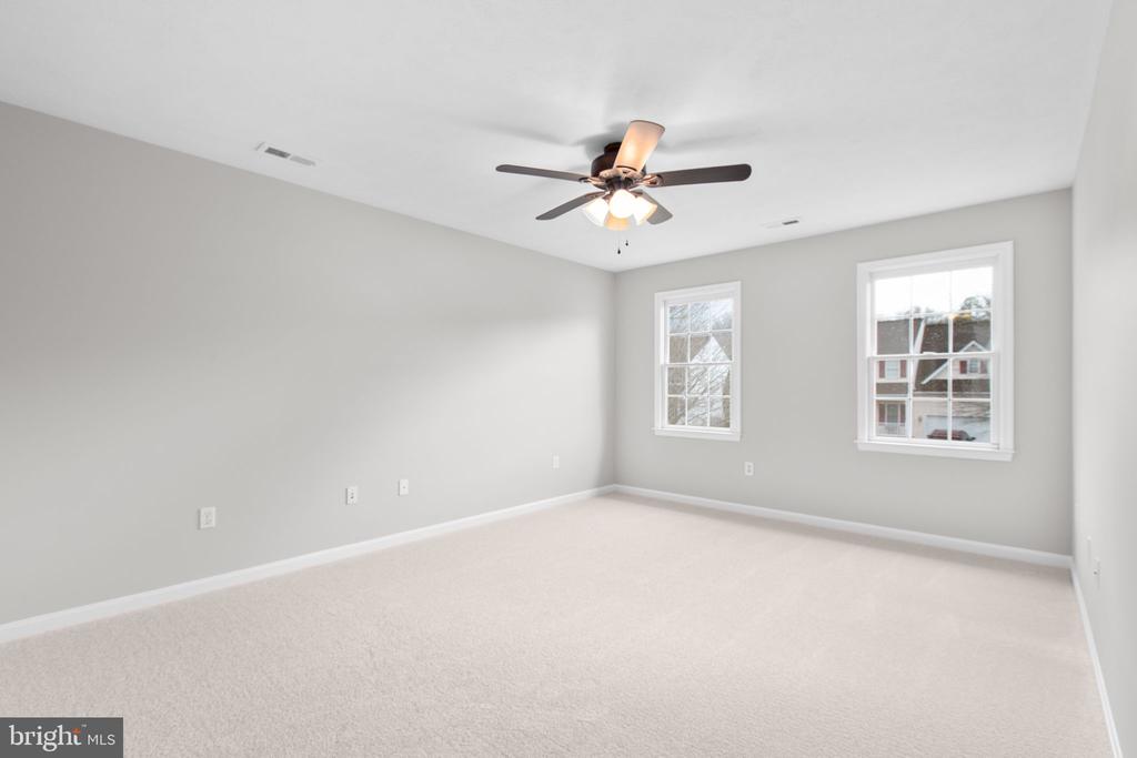 2816 OCONNOR CT, FREDERICKSBURG, Virginia 22408, 6 Bedrooms Bedrooms, ,3 BathroomsBathrooms,Residential,2816 OCONNOR CT,VASP2039508 MLS # VASP2039508