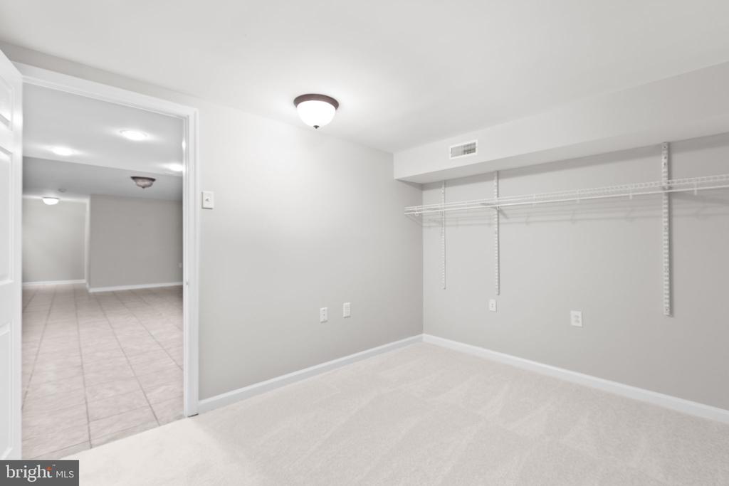 2816 OCONNOR CT, FREDERICKSBURG, Virginia 22408, 6 Bedrooms Bedrooms, ,3 BathroomsBathrooms,Residential,2816 OCONNOR CT,VASP2039508 MLS # VASP2039508