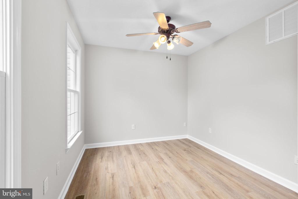 2816 OCONNOR CT, FREDERICKSBURG, Virginia 22408, 6 Bedrooms Bedrooms, ,3 BathroomsBathrooms,Residential,2816 OCONNOR CT,VASP2039508 MLS # VASP2039508