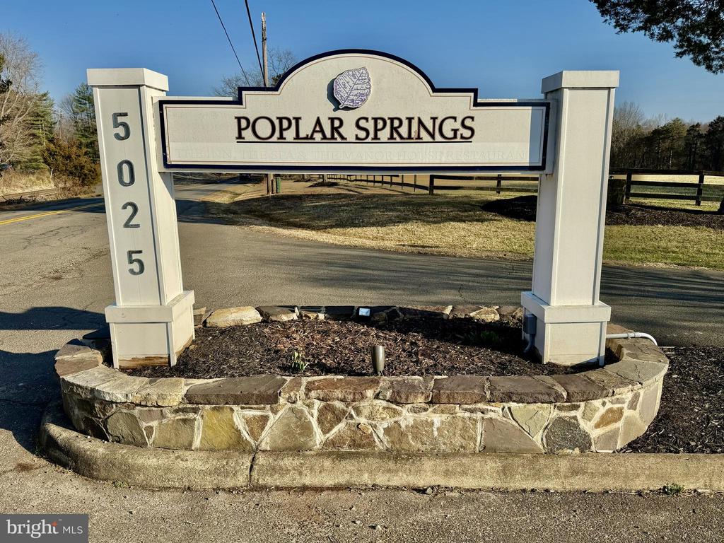 8485 ROGUES RD, WARRENTON, Virginia, 4 Bedrooms Bedrooms, ,4 BathroomsBathrooms,Residential,8485 ROGUES RD,VAFQ2019624 MLS # VAFQ2019624 8485 ROGUES RD, WARRENTON, Virginia, 4 Bedrooms Bedrooms, ,4 BathroomsBathrooms,Residential,8485 ROGUES RD,VAFQ2019624 MLS # VAFQ2019624