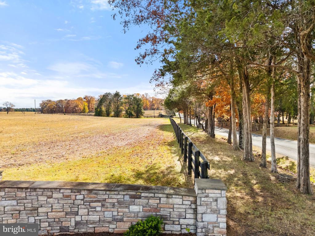 8485 ROGUES RD, WARRENTON, Virginia, 4 Bedrooms Bedrooms, ,4 BathroomsBathrooms,Residential,8485 ROGUES RD,VAFQ2019624 MLS # VAFQ2019624 8485 ROGUES RD, WARRENTON, Virginia, 4 Bedrooms Bedrooms, ,4 BathroomsBathrooms,Residential,8485 ROGUES RD,VAFQ2019624 MLS # VAFQ2019624