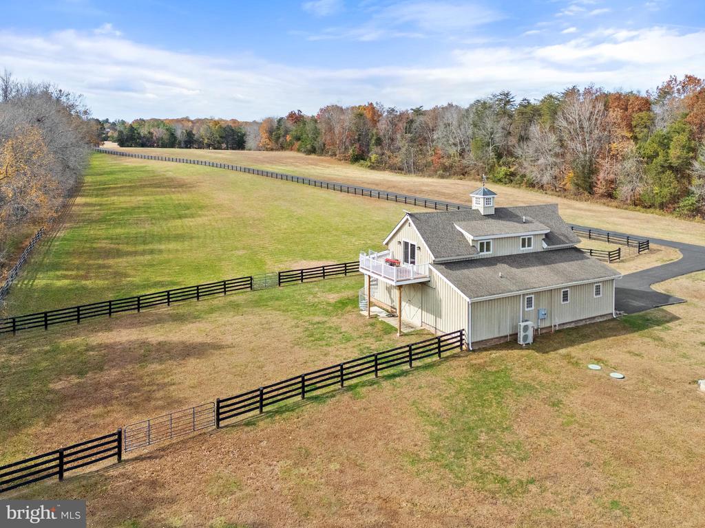 8485 ROGUES RD, WARRENTON, Virginia, 4 Bedrooms Bedrooms, ,4 BathroomsBathrooms,Residential,8485 ROGUES RD,VAFQ2019624 MLS # VAFQ2019624 8485 ROGUES RD, WARRENTON, Virginia, 4 Bedrooms Bedrooms, ,4 BathroomsBathrooms,Residential,8485 ROGUES RD,VAFQ2019624 MLS # VAFQ2019624
