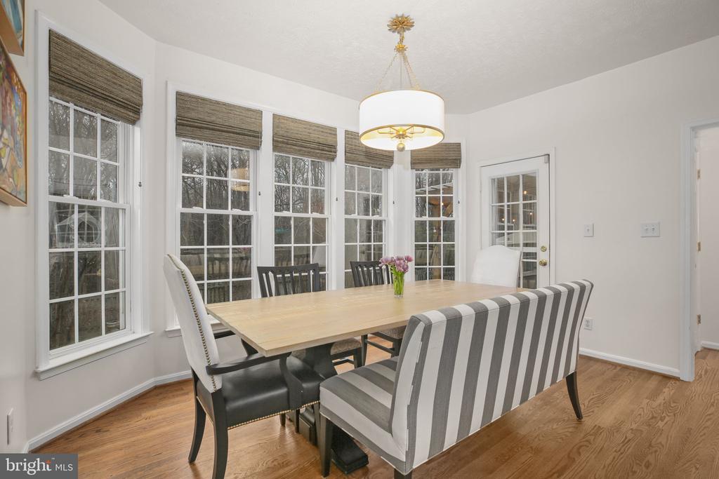 10215 NAPOLEON ST, FREDERICKSBURG, Virginia 22408, 4 Bedrooms Bedrooms, ,3 BathroomsBathrooms,Residential,10215 NAPOLEON ST,VASP2039988 MLS # VASP2039988